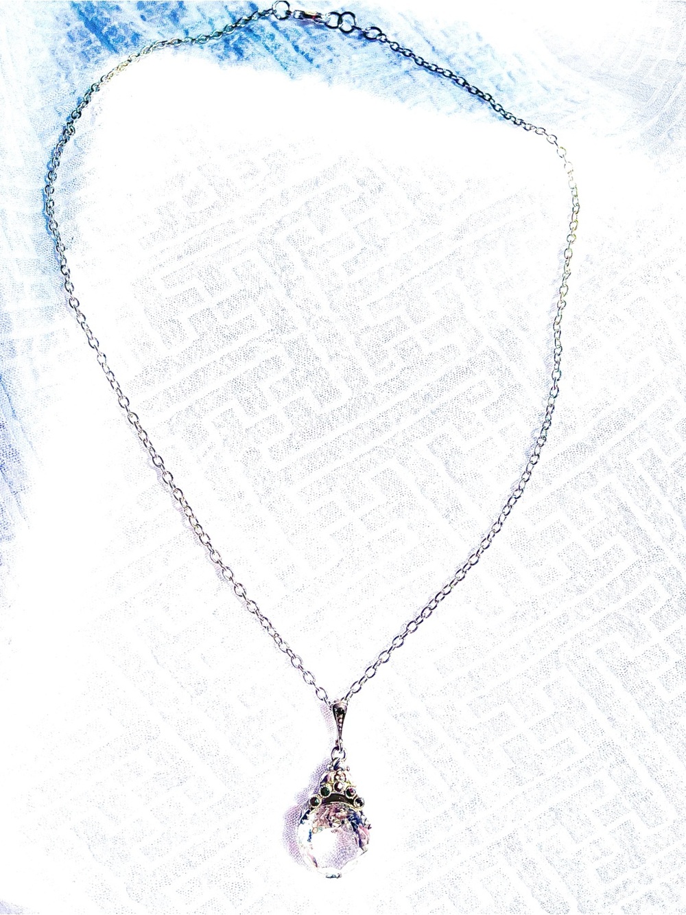 Delicate Silver Teardrop Pendant Necklace - Women Jewelry